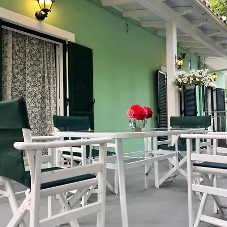 Semesterbostad Corfu Garden House Kato Korakiana